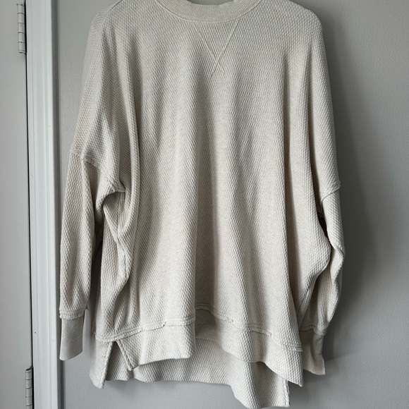 Aerie | Textured Crewneck Sweater - Picture 2 of 5